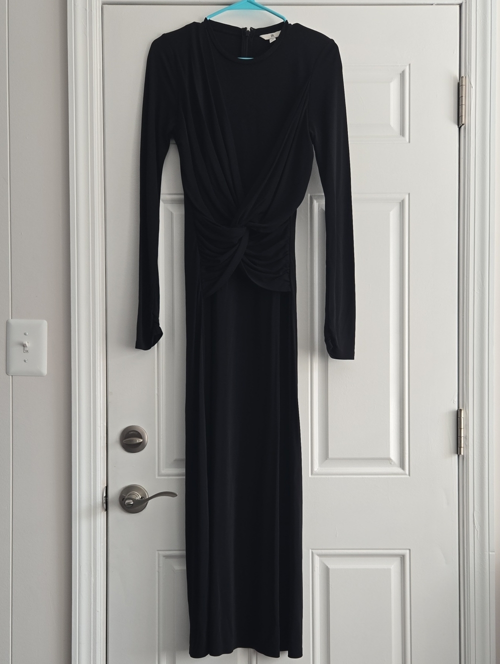 BR Long Sleeve Black Twist-Front Maxi Dress S